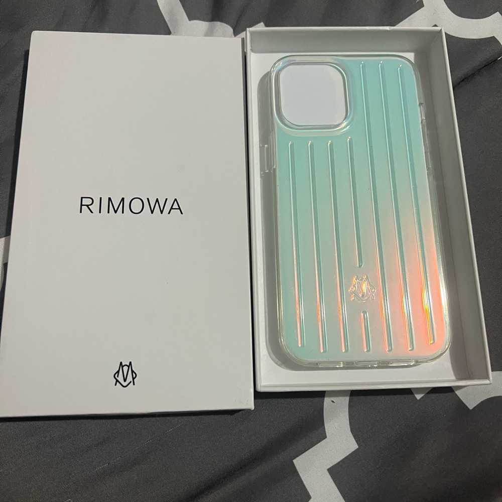 rimowa iphone 13 pro max case